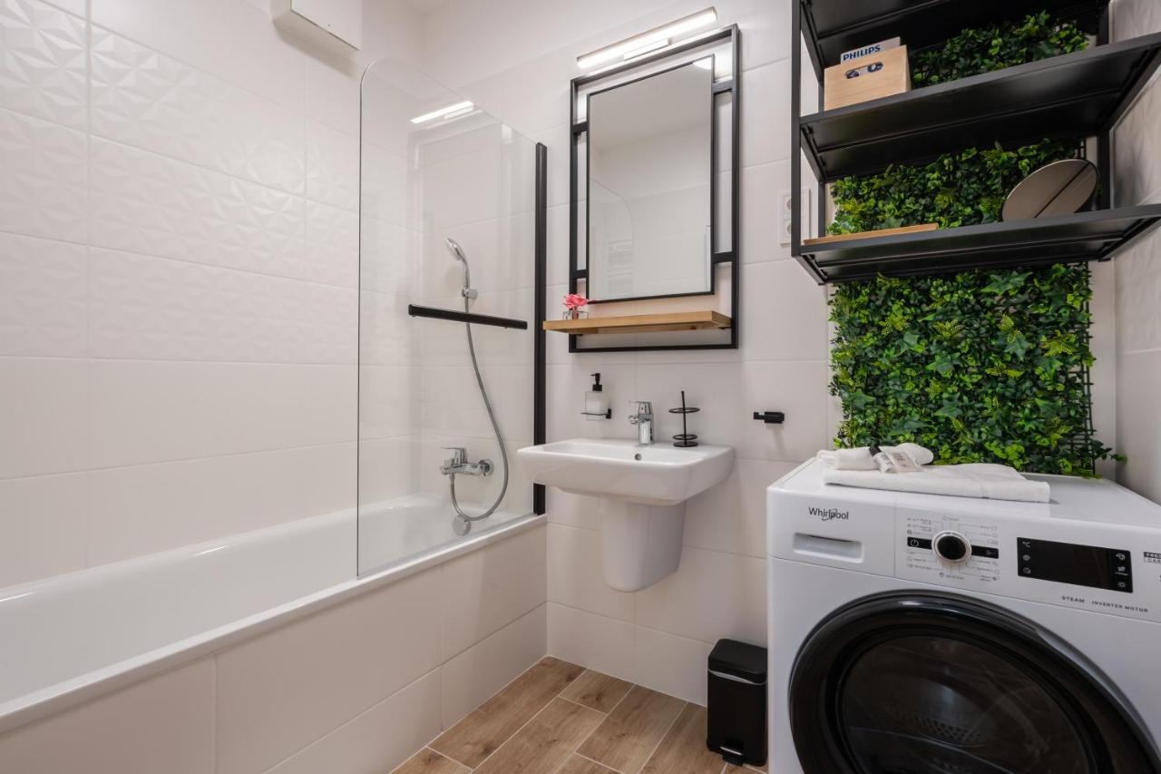 Westside River Apartment بودابست المظهر الخارجي الصورة